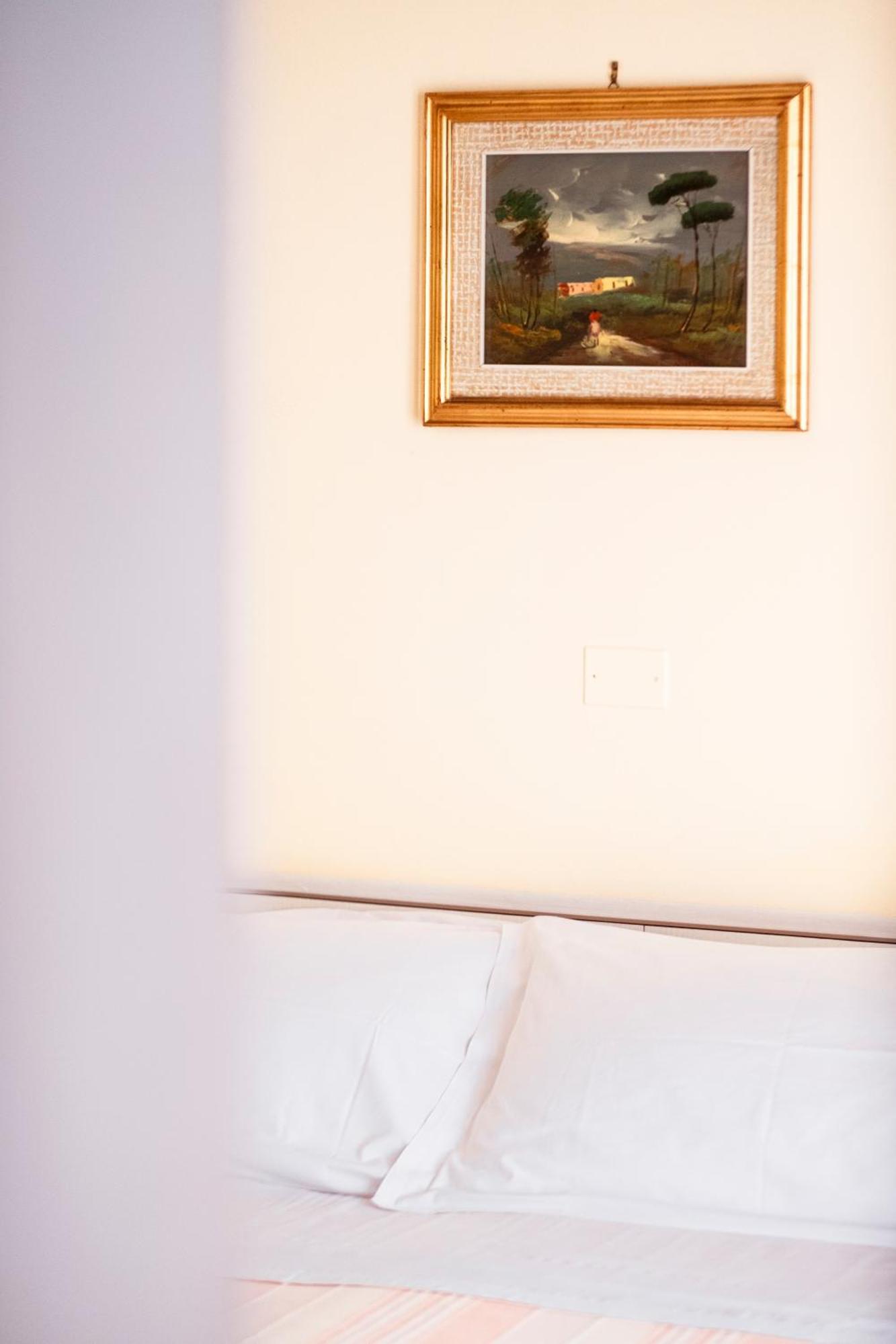 Hotel Cheri Римини Экстерьер фото
